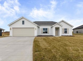 2456 N Traveller Dr, Columbia, MO 65202