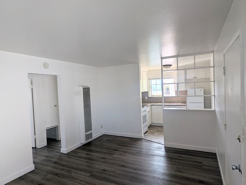 1st image of 3175 Impala Dr #5