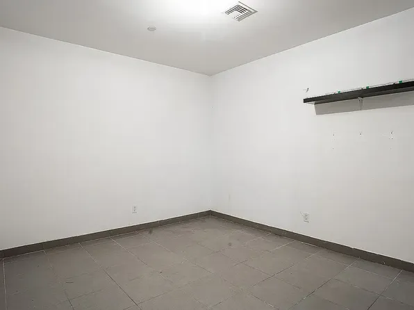 245 Frost Street image 10 of 14