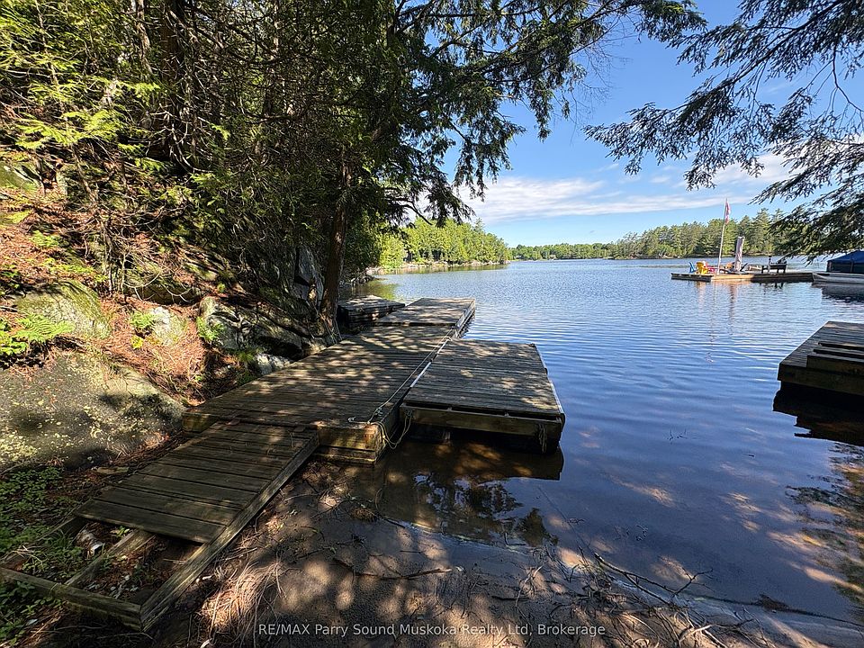 1st image of 85 Sunnyshore Park Dr
