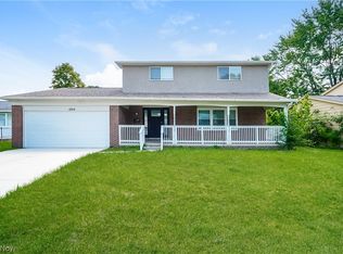 4814 Heatherton Dr, Columbus, OH 43229