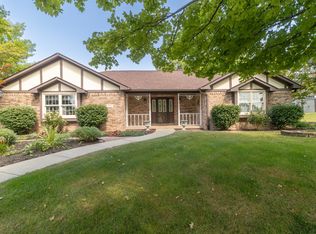 2460 E Hickory Blvd, Greenfield, IN 46140