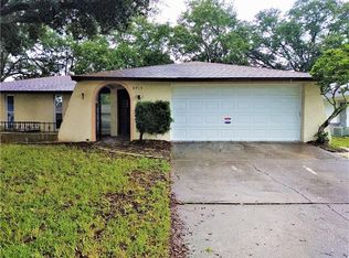 8915 Candlewick Ln, Port Richey, FL 34668