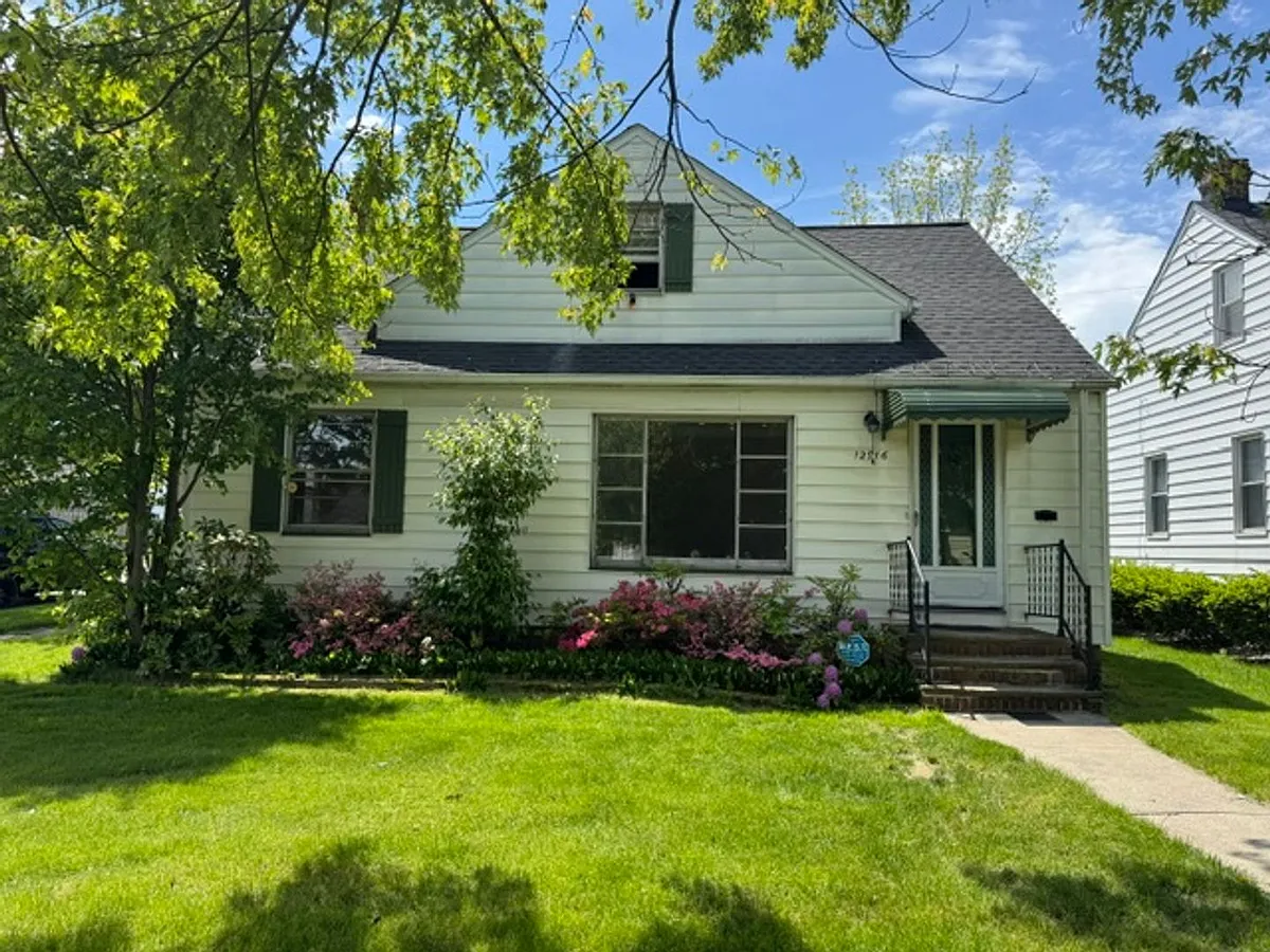 Building Photo - 12916 Maple Leaf Dr