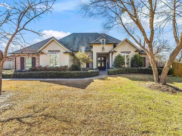 11266 Fox Trl, Flint, TX 75762