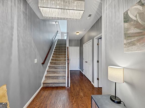 5th image of 1222 Poston Pl SE