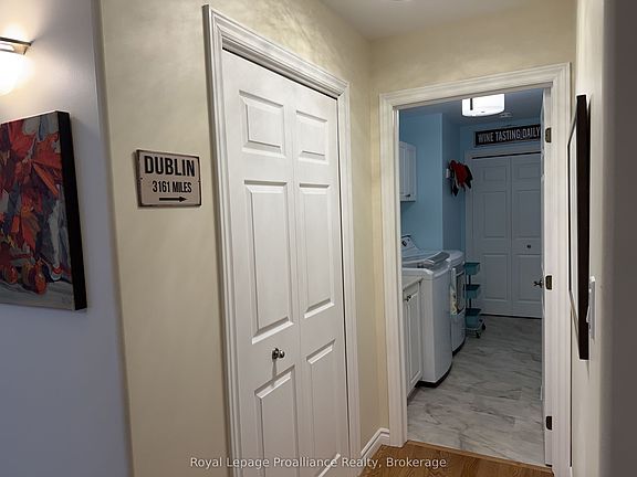 3rd image of 16 Magnolia Ct