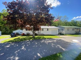 84 Hardinville Rd, Inez, KY 41224