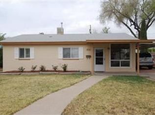 8915 Cordova Ave NE, Albuquerque, NM 87112