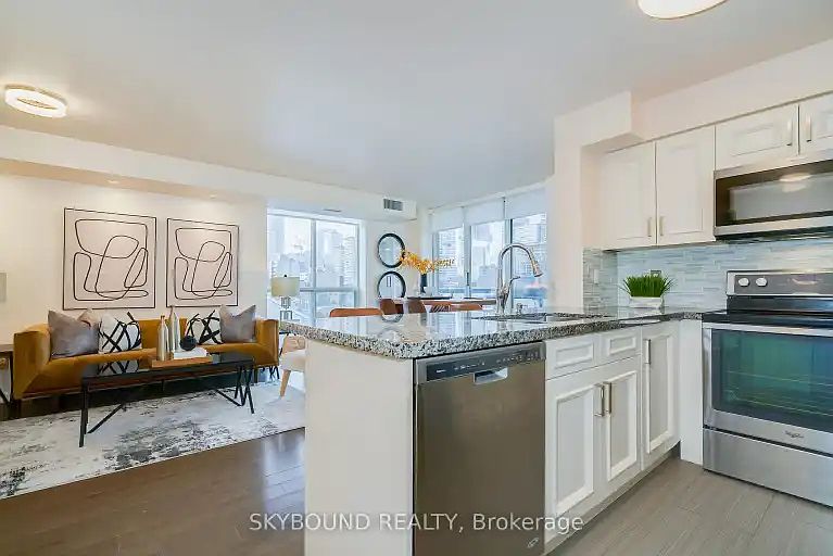 1st image of 311 Richmond St E #703