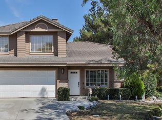 7895 Saint Helena Ct, Fontana, CA 92336