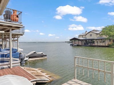 305 N. Hsb Blvd, Horseshoe Bay, TX, 78657