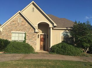 62 Fairway Cir, Haughton, LA 71037