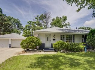 6941 Janell Ave N, Brooklyn Park, MN 55428