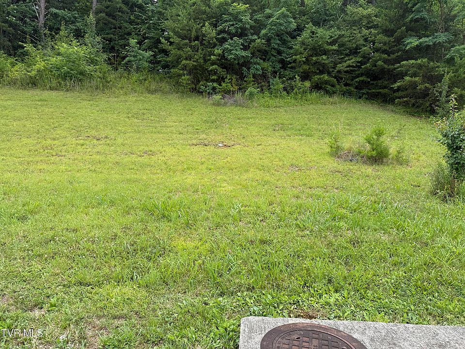 1st image of 142 Brighton Pl