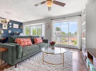 391 Hyde Park Ave APT 105, Roslindale, MA 02131