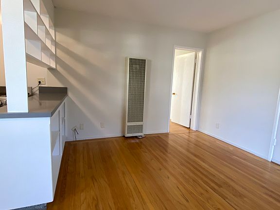 5th image of 6049 Claremont Ave APT E