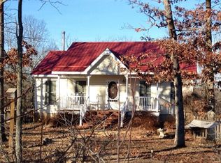 216 W Hickory Ridge Rd, Steelville, MO 65565