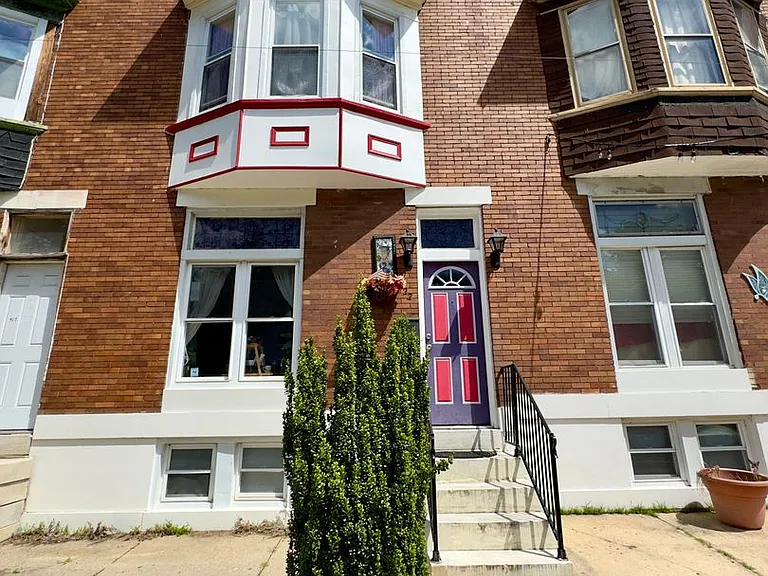 322 E Lorraine Ave — Photo 13