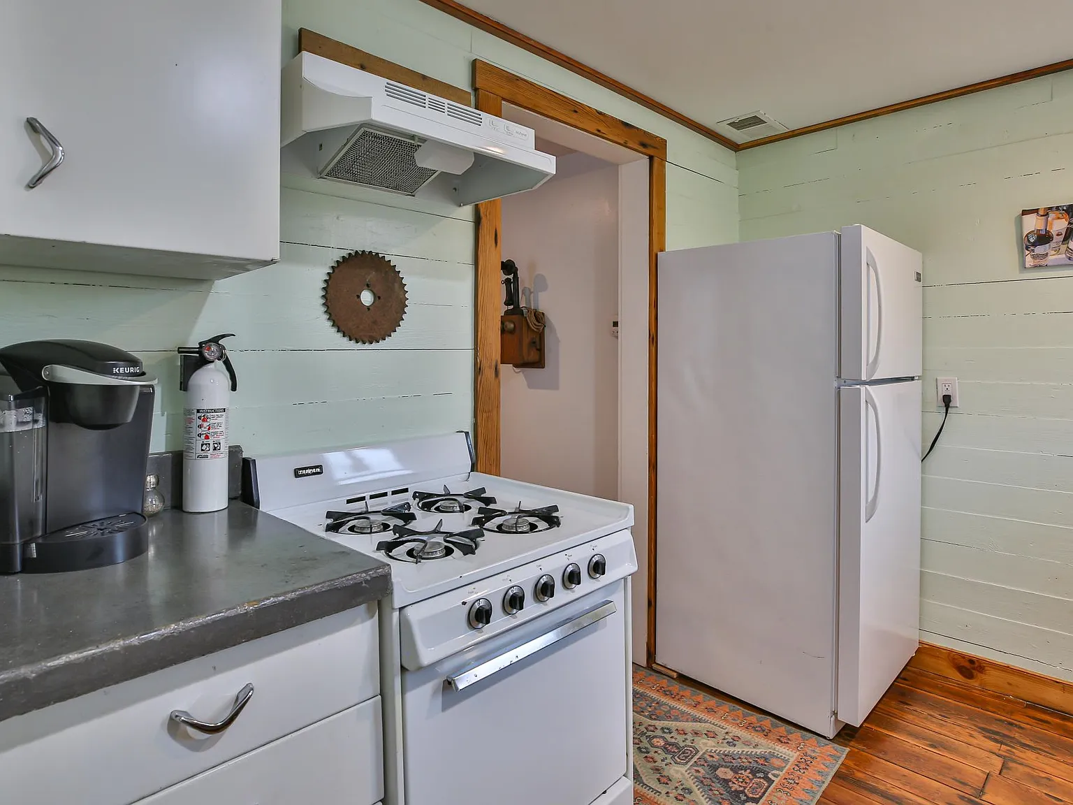 13122 Furnace Mountain Rd — Photo 4