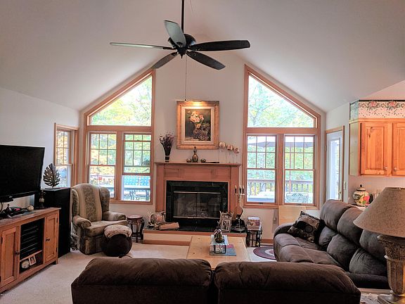 2nd image of 2638 Majestic Ct