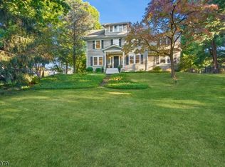 84 Arlington Ave, Caldwell, NJ 07006