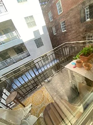 Rented by R New York | media 34