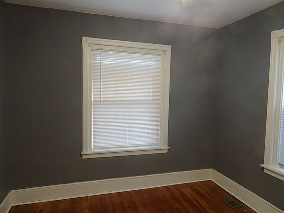 2nd image of 533 Derstine Ave Floor 1