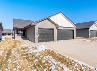 920 E Dutch St, Tea, SD 57064