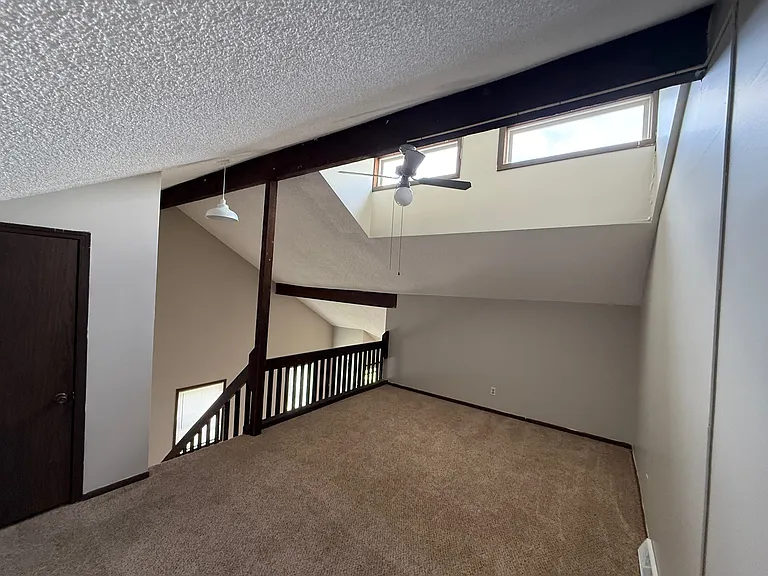 1220-1222 Geneva Cir #2 — Photo 8
