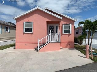 616 Nettles Blvd, Jensen Beach, FL 34957