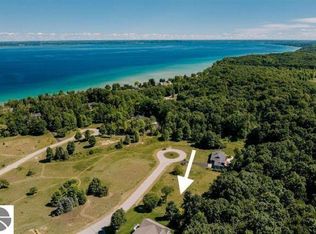 6872 S Rolling Hills Dr #8, Traverse City, MI