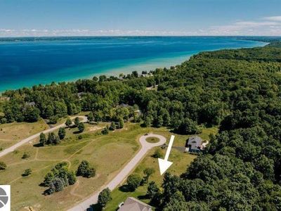 6872 S Rolling Hills Dr #8, Traverse City, MI, 49684