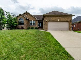 4227 Lakeside Dr, Sellersburg, IN 47172