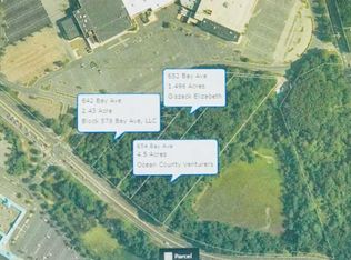 652 Bay Ave, Toms River, NJ 08753