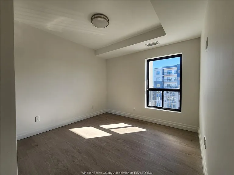 3290 Stella Cres #408 — Photo 10