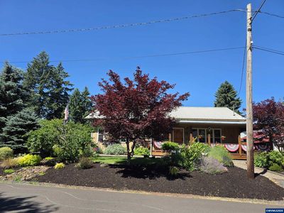 1894 Grape Loop, Sweet Home, OR, 97386