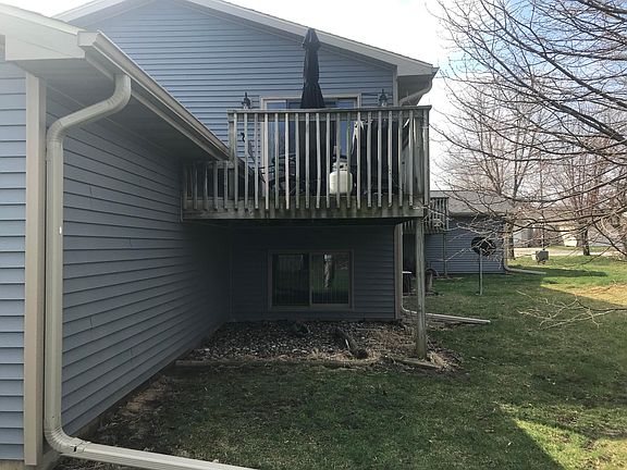 3rd image of 711 Dickinson Ave #713