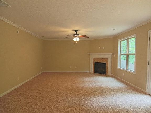 2nd image of 1425 Yarnell Station Blvd