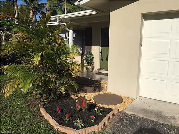 2nd image of 8943 Crest Ln