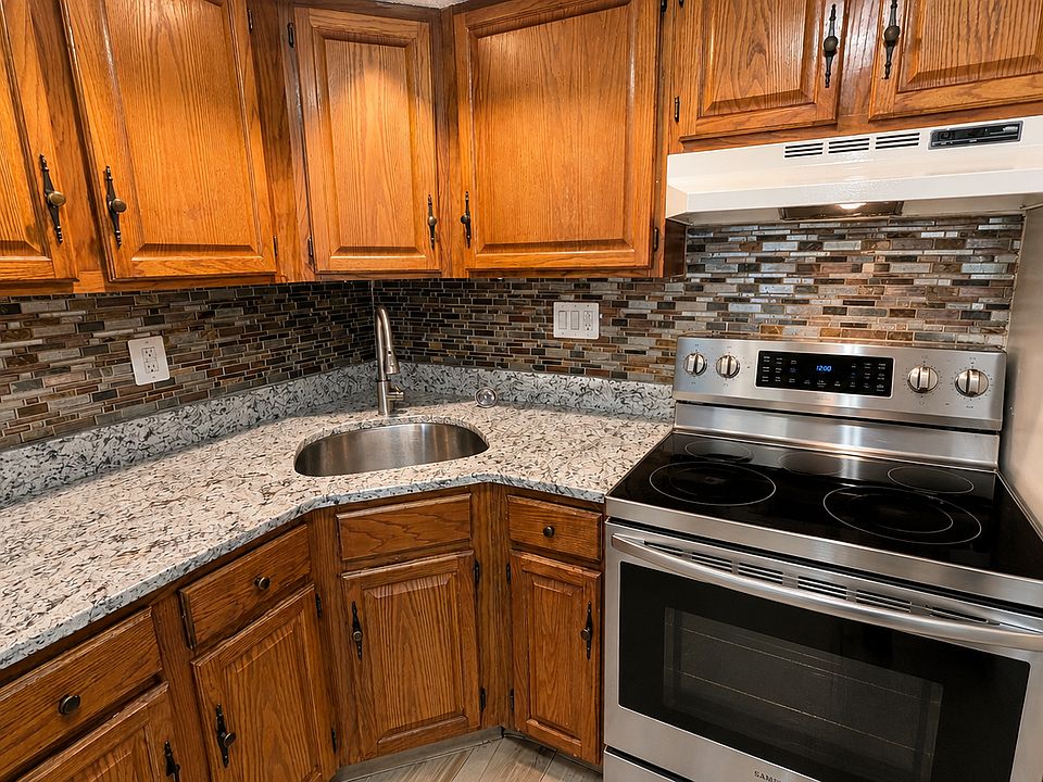 1st image of 17-AB5 Regan St #5B