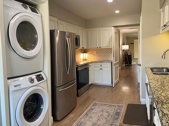 4th image of 7926 Broadway St APT 106A