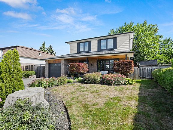 2nd image of 8 Grassington Cres