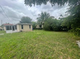 2819 Polk St #B, Hollywood, FL 33020
