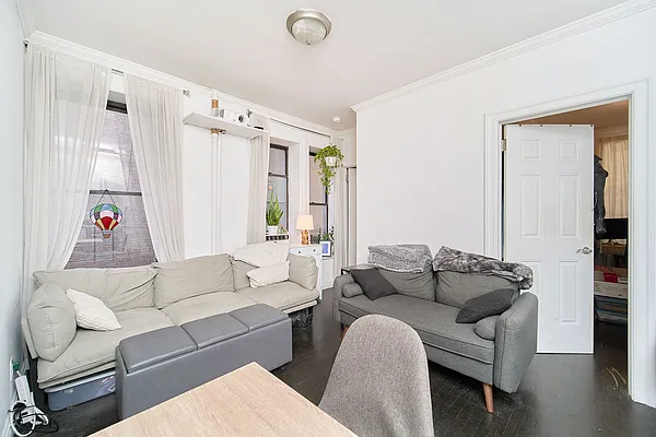 Rented by Living New York | media 4