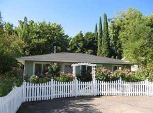 530 E D St, Jacksonville, OR
