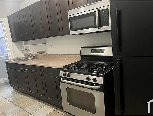 1349 W Garfield Blvd #1 — Photo 6