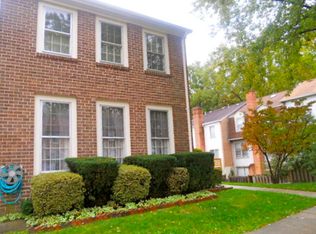 3916 Bradwater St, Fairfax, VA 22031