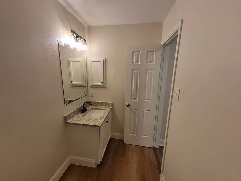 12634 Carriage Blvd — Photo 39