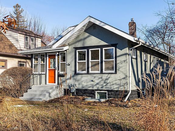 2nd image of 3621 27th Ave S